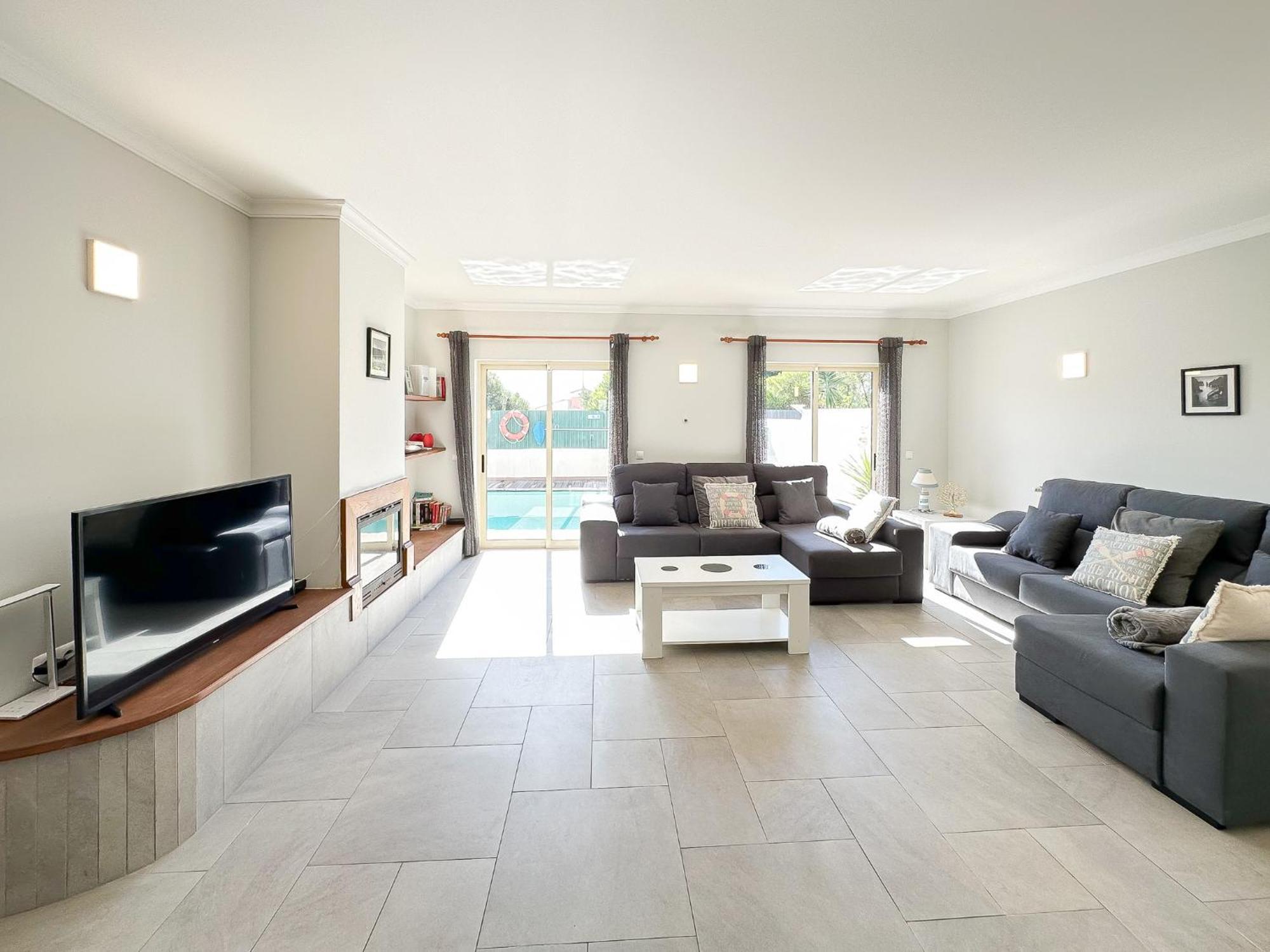 Primavera Villa Lagos